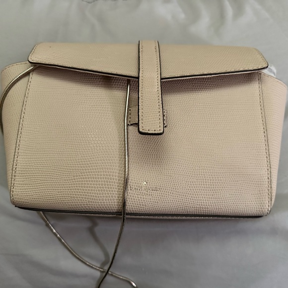 Brand new Kate spade purse - Picture 3 of 3
